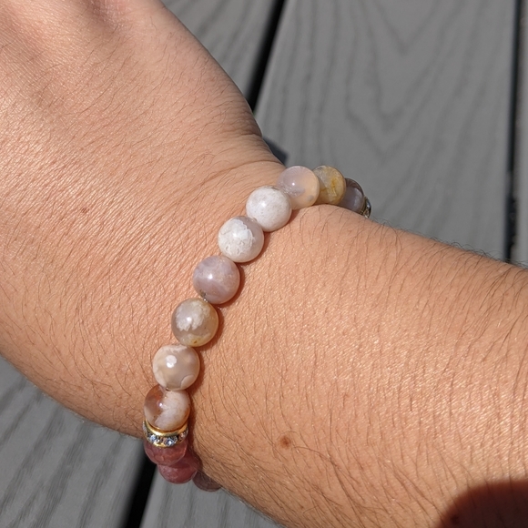 Crystal Flower Agate & Cherry Quartz Bracelet - Picture 3 of 8